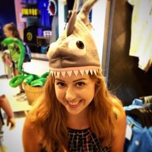 Meet your Posher, Sandra